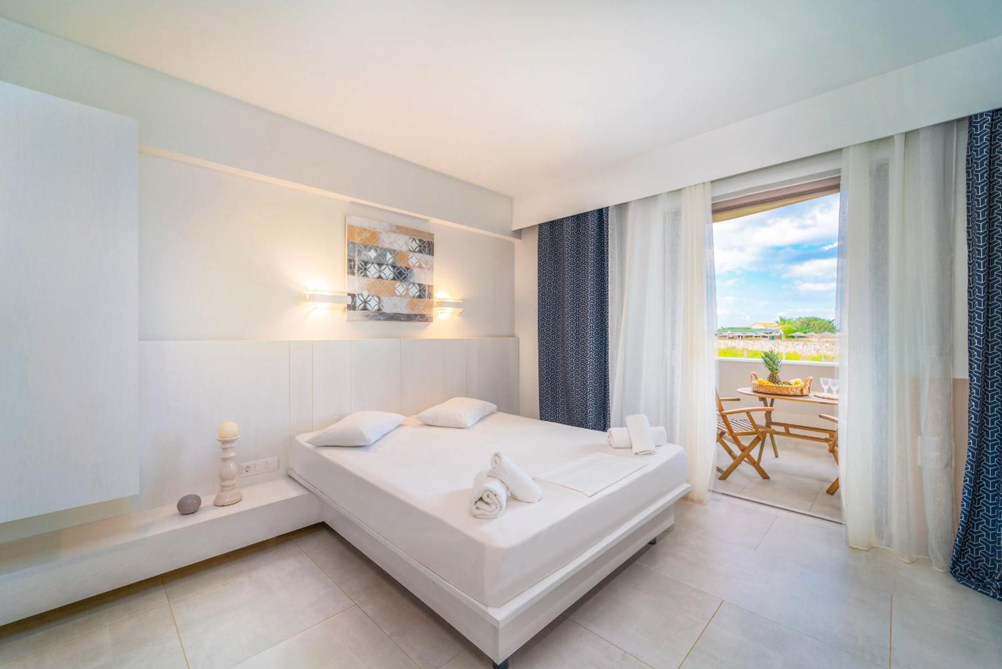San Giovanni Beach Resort And Suites Άγιος Ιωάννης Δωμάτιο φωτογραφία